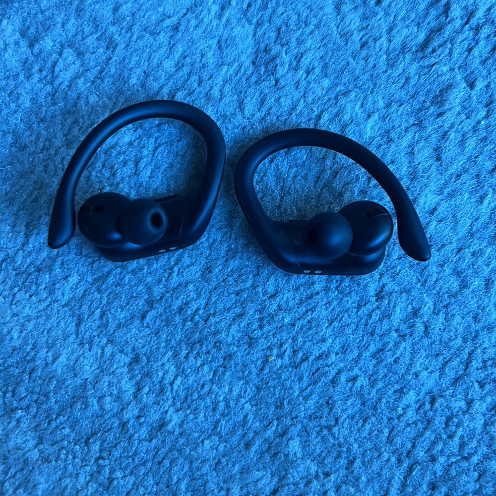 Black Beats PowerBeats Pro - Picture 4 of 10